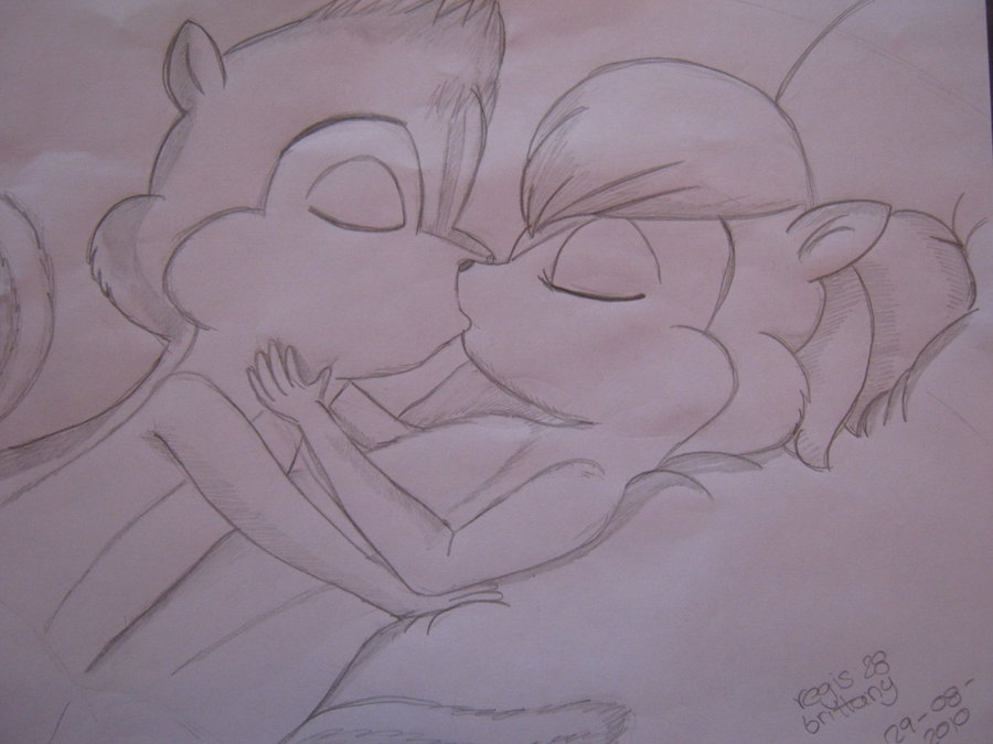 alvin_and_brittany_kiss_by_regis28brittany-d2xnivf-1-